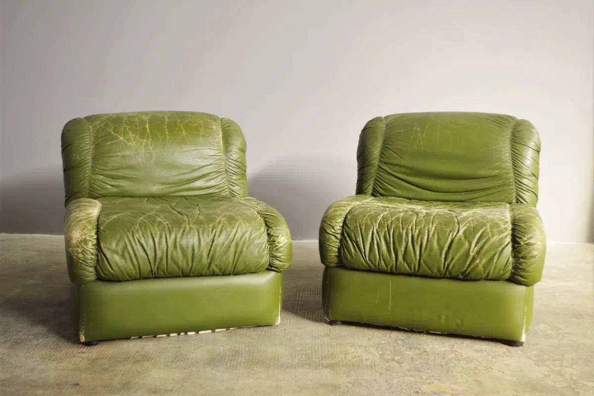 Poltrone in ecopelle verdi, anni ’70 - immagine 2