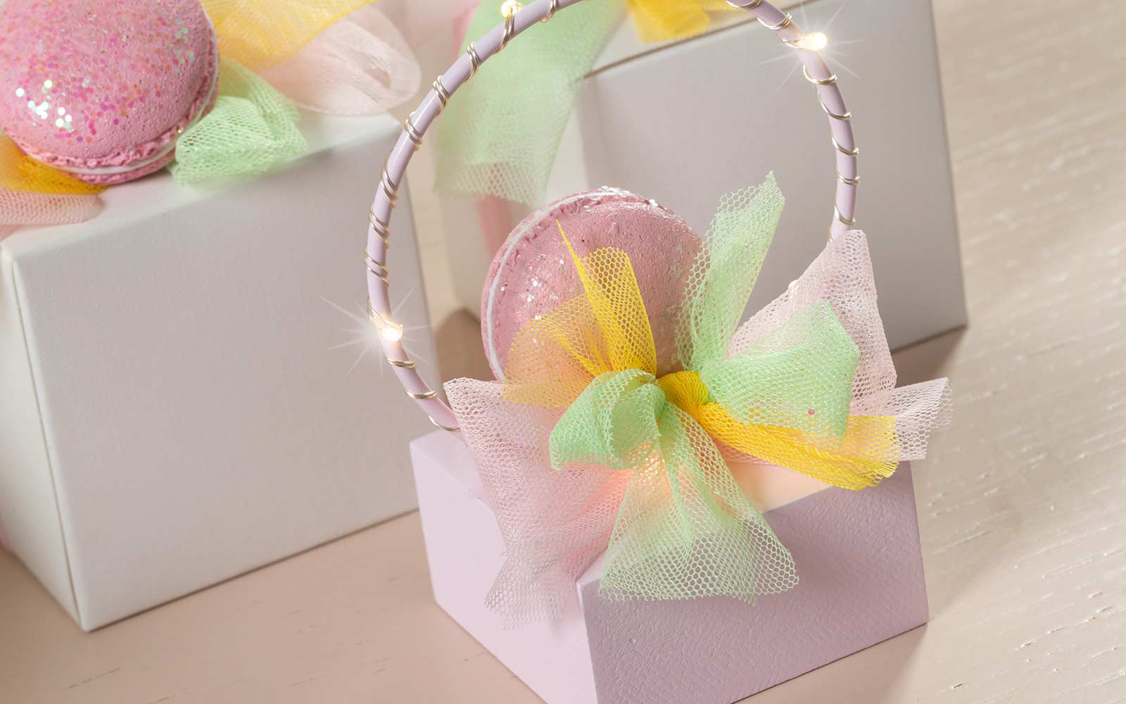 Bomboniera cerchio rosa baby con luce a led - immagine 2
